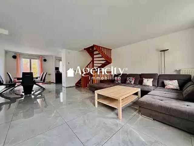 Torcy 77200 Achat / Vente maison 5 pièces t5