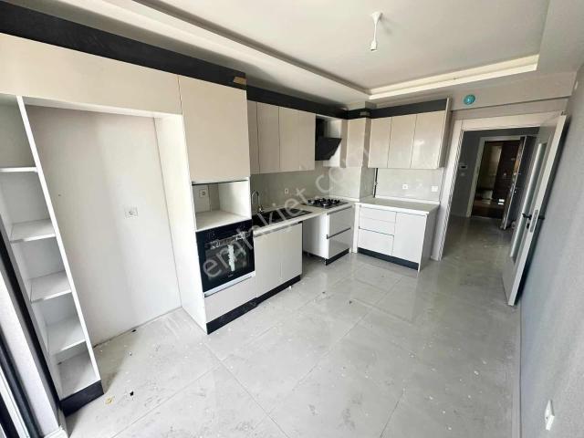 Törekent Mahallesi Katta 2+1 Şerefiyesi Yüksek Sıfır Daire