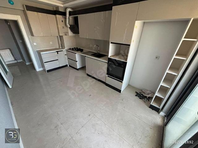 TÖREKENT NEWARA VENÜS SİTESİ İÇİNDE E. BANYOLU G. ODALI GENİŞ PEYZAJLI LÜX 2+1 SIFIR DAİRE !