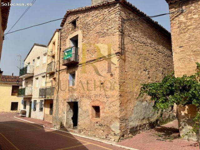 TORETE: Casa a reformar en el corazón del alto Tajo!