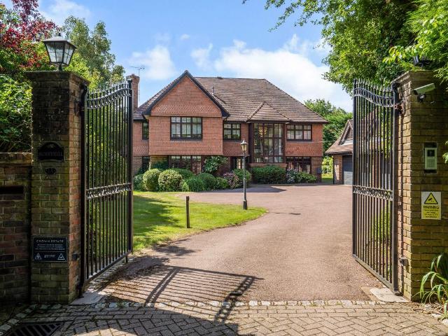 Torland Drive, Leatherhead, Surrey KT22, 5 bed property to rent, £11,000 pcm | PrimeLocation