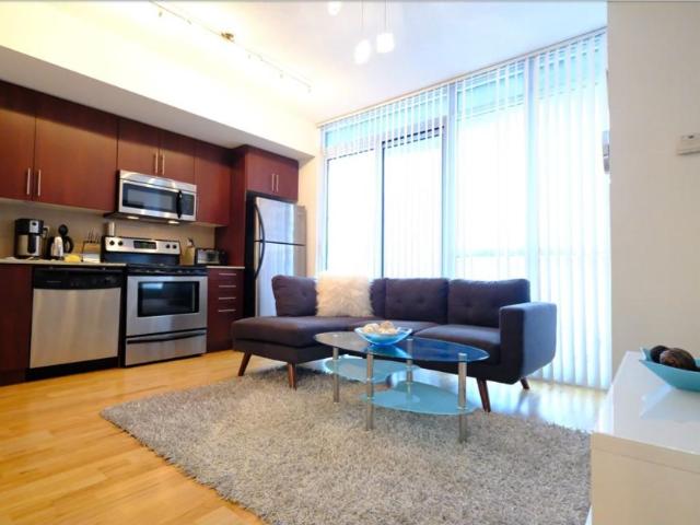 Toronto Furnished Condo for Rent Stylish 1 Bed, 1 Bath with City Views and Office Area