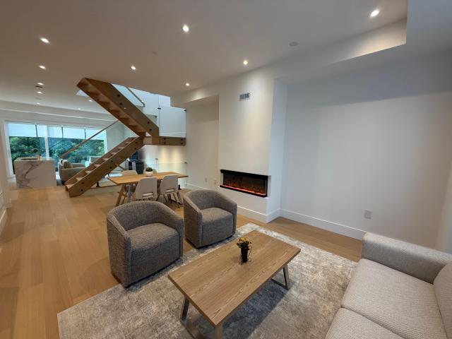 Toronto Furnished House for Rent Elegant 3 Bed, 4 Bath with Private Garage and Steps from Lake Ontario