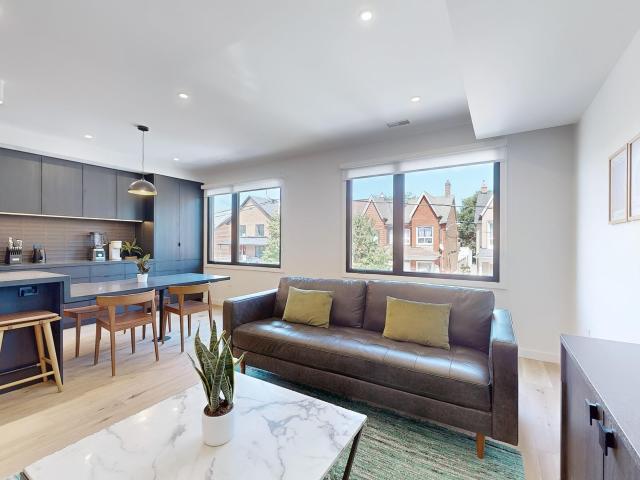 Toronto Furnished House for Rent Stunning 3 Bedroom Corner Suite with Private Roof Top Patio and Walk In Closet
