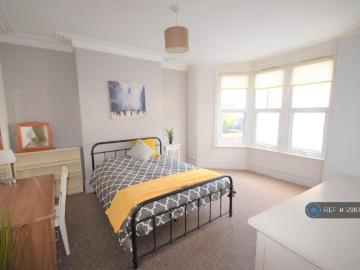Toronto Road, Bristol, BS7 6 bed terraced house to rent £4,345 pcm £1,003 pw