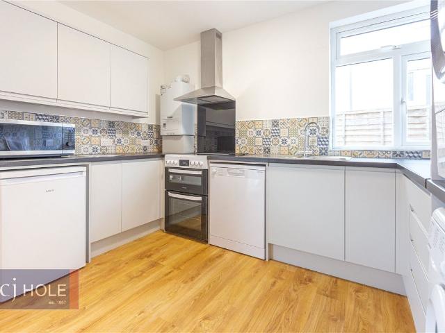 Toronto Road, Horfield, Bristol BS7, 5 bed semi detached house to rent, £3,250 pcm | PrimeLocation