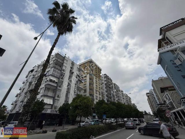 Toros Caddesi Civarı Cevat Yurdakul Caddesi Üzerinde 4+1 Geniş