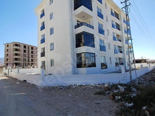 Toros mahallesi hastane yanı 2+0 eşyalı satılık daire Eşyalar ve daire sıfırdır