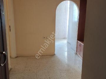 Toros Mahallesinde Kiralık 3+1 Kapalı Mutfak Daire