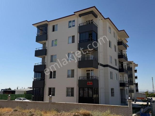 Toros Mahallesinde Kiralık Eşyalı, Lüx 1+1