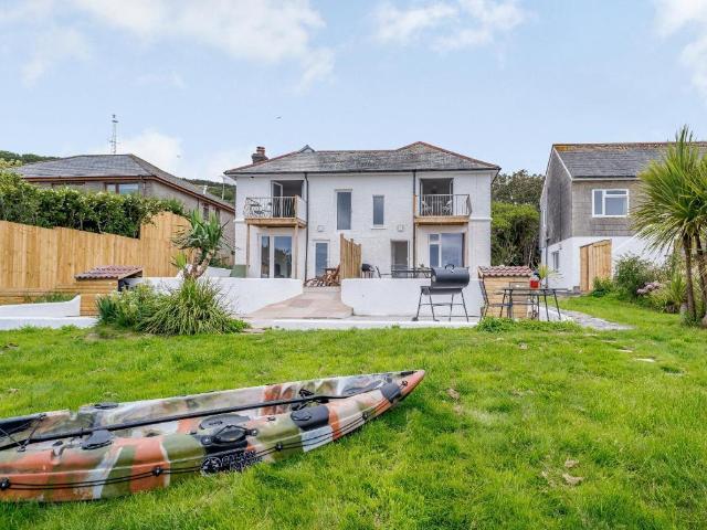 Torpoint, PL11 1 bed in a house share to rent £900 pcm £208 pw