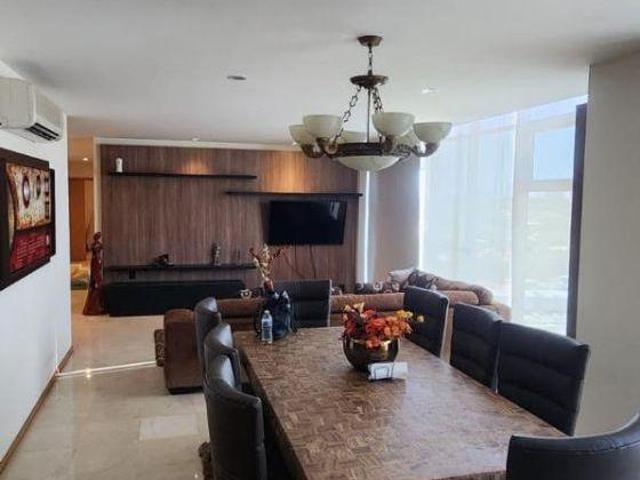 Torre tres60 departamento en venta Andares Amueblado