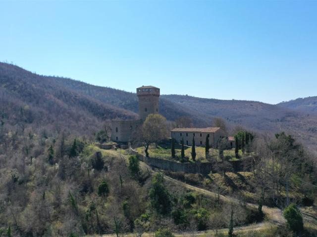 Torre D’Annibale 565m² Passignano sul Trasimeno