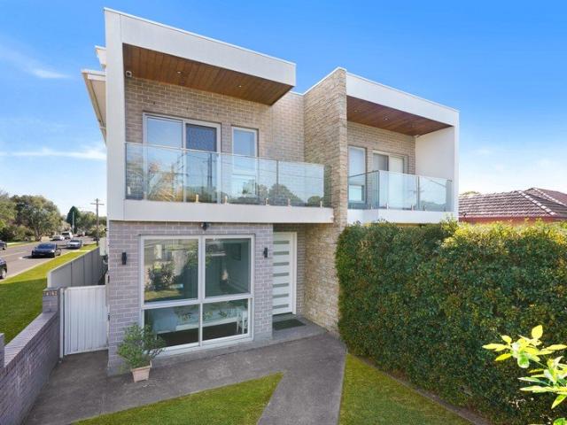 Torrens title modern duplex
