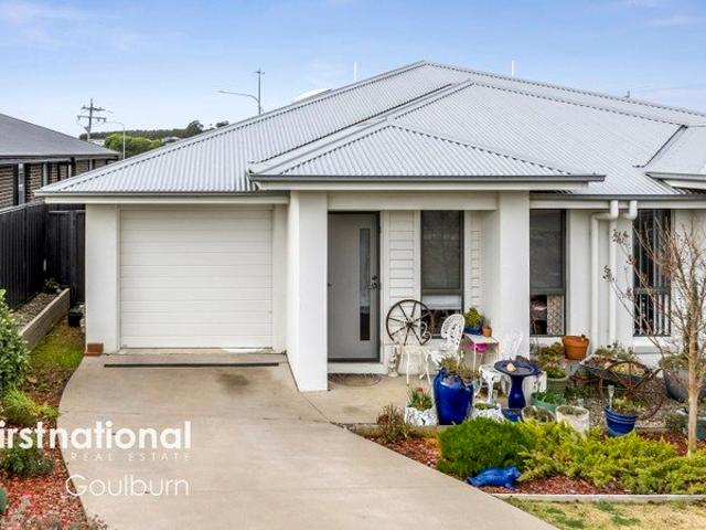 TORRENS TITLE DUPLEX NO STRATA LEVIES