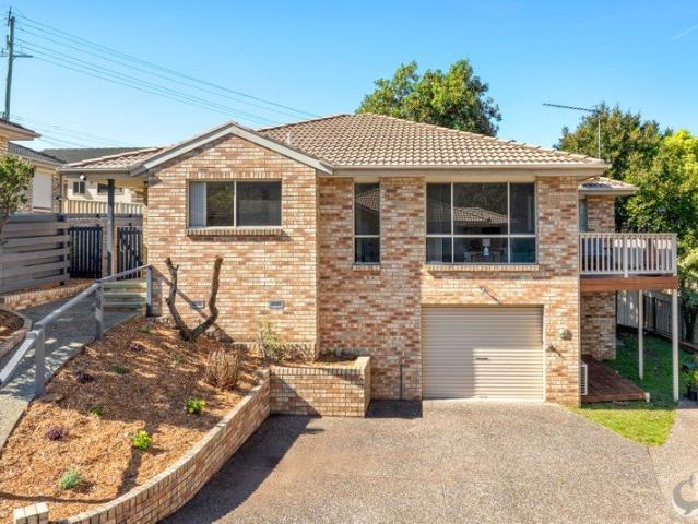 Torrens Title Spacious Townhouse Living with Mount Gulaga Views