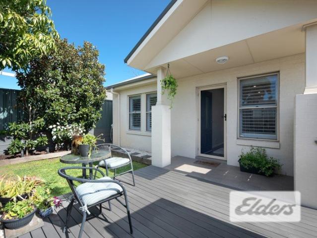 Torrens Title Villa, Private & Perfectly Positioned