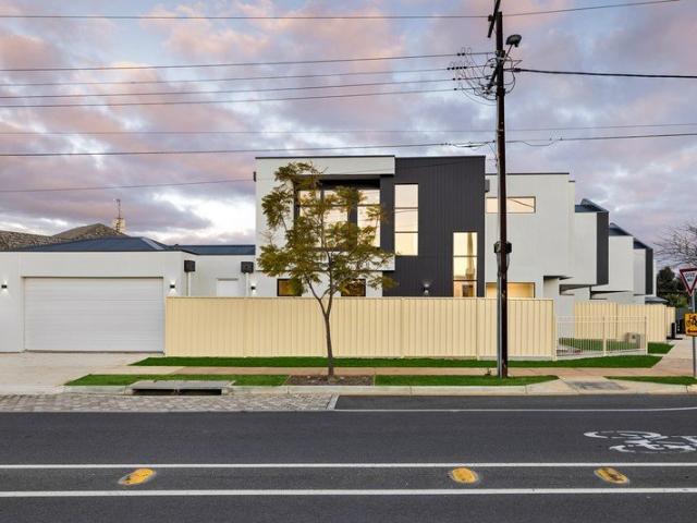 Torrens Titled 5 Brand New Houses