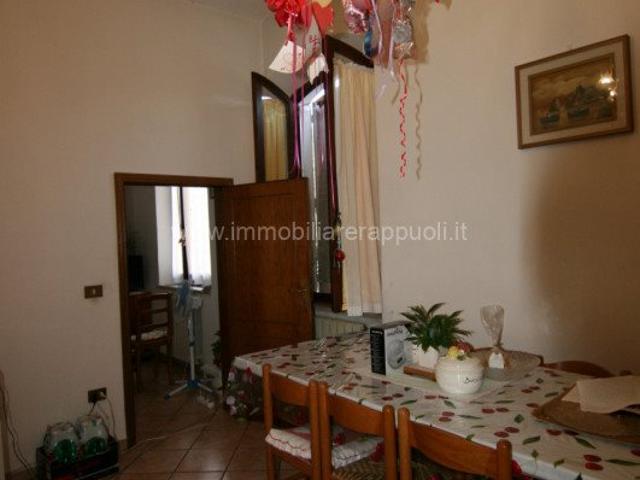 Torrita di Siena è una ridente cittadina della Valdichiana S. 80m² Torrita di Siena