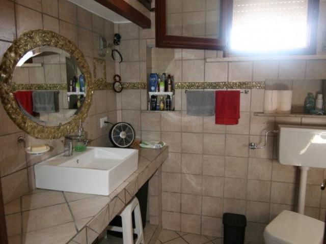 Torrita vendesi appartamento con ingresso condominiale di un. 135m² Torrita di Siena