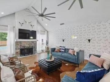 Haltom City, Tarrant County, Texas, USA