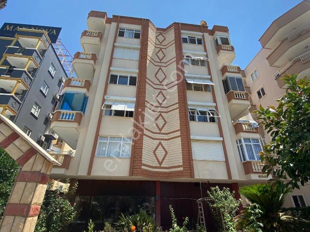 Tosmur Mahallesi 2+1 Ayrı Mutfak Denize 50 Metre Kiralık Daire