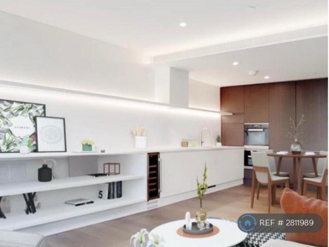 Tottenham Court Road, London, W1T 1 bed flat to rent £5,200 pcm £1,200 pw