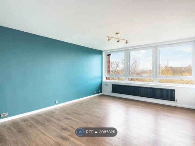 Tottenham Hale, London N17, 1 bed flat to rent, £1,900 pcm | PrimeLocation