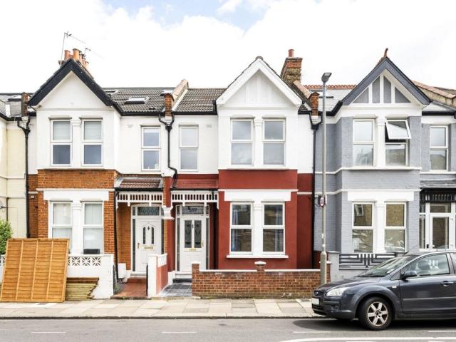 Totterdown Street, Tooting SW17, 3 bed terraced house to rent, £2,950 pcm | PrimeLocation