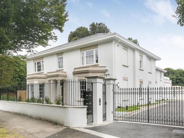 Totteridge, N20 Real Estates