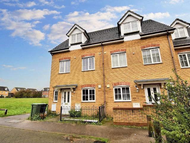 Tottington Close, Thetford IP24, 4 bed property to rent, £1,390 pcm | PrimeLocation