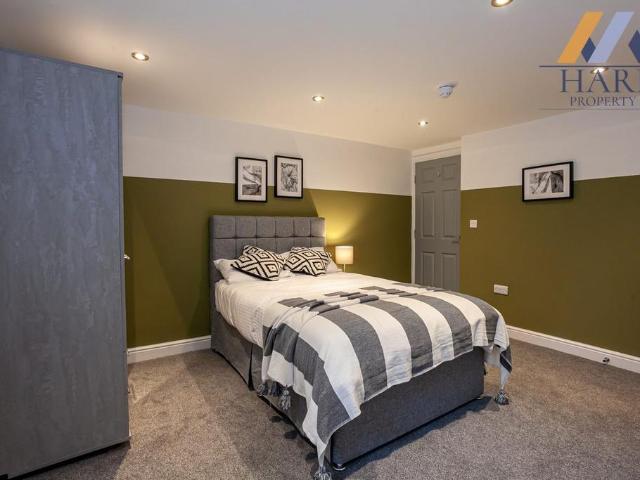 Tottington Road, Bury, BL8 7 bed house share to rent £590 pcm £136 pw