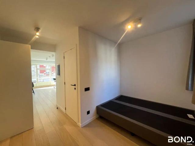Totaal gerenoveerde studentenstudio te huur in hartje Leuven