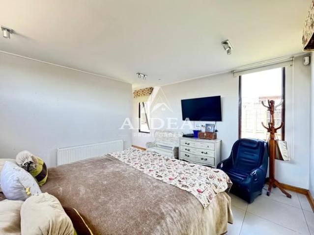 Totalmente Equipada En Condominio Excelente Estado | 5 dormitorios por 17000.00 en Buin