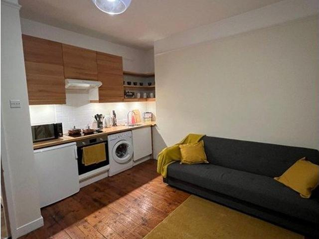 Tothill House, London SW1P, 1 bed flat to rent, £2,300 pcm | PrimeLocation