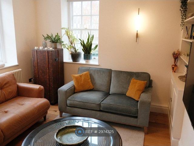 Tothill House, London SW1P, 2 bed flat to rent, £2,875 pcm | PrimeLocation