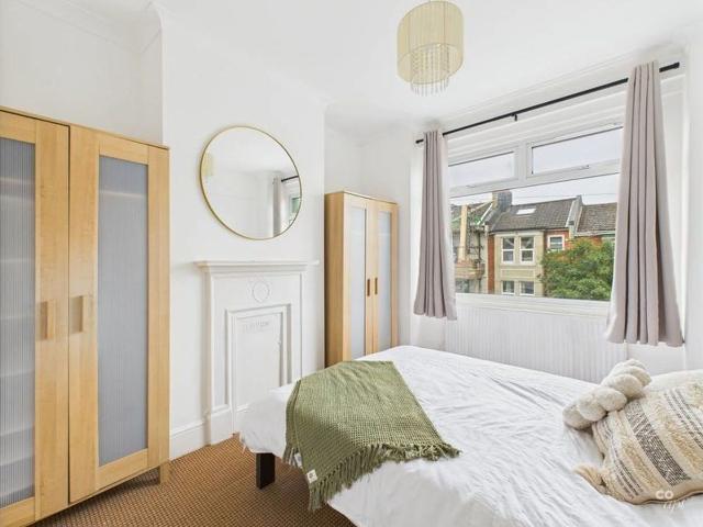 Totland Road, Brighton BN2, 4 bed terraced house to rent, £2,764 pcm | PrimeLocation