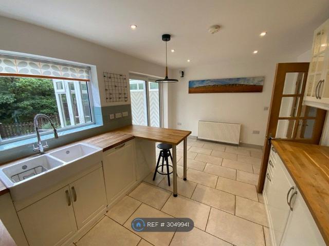 Totley Brook Road, Sheffield S17, 4 bed semi detached house to rent, £1,575 pcm | PrimeLocation