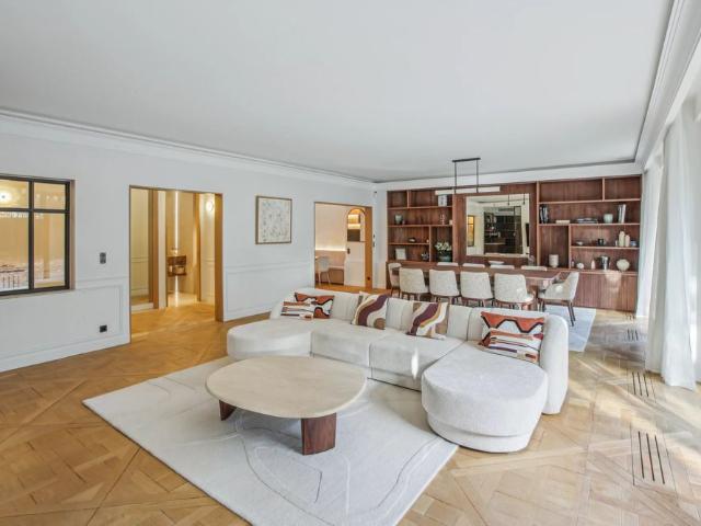 Tout savoir sur cet appartement à Neuilly sur Seine