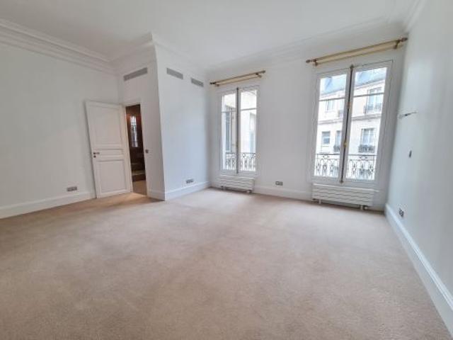 Tout savoir sur cet appartement à Paris 16ème