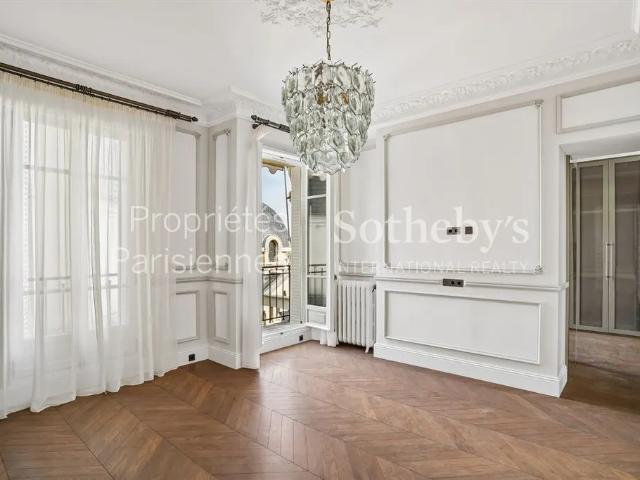 Tout savoir sur cet appartement à Paris 16ème