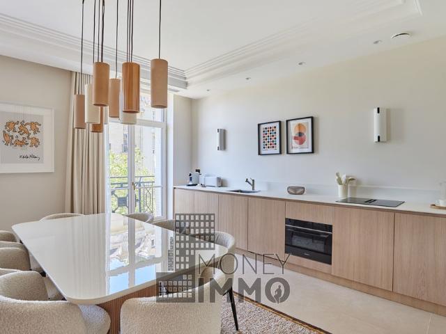 Tout savoir sur cet appartement à Paris 7ème