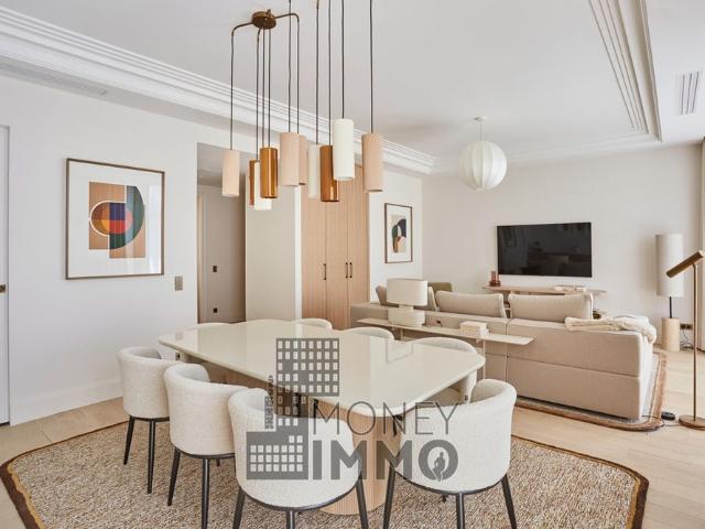Tout savoir sur cet appartement à Paris 7ème