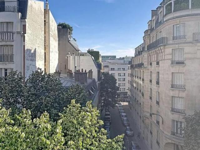 Tout savoir sur cet appartement à Paris 7ème