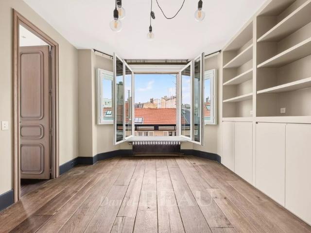 Tout savoir sur cet appartement à Paris 6ème