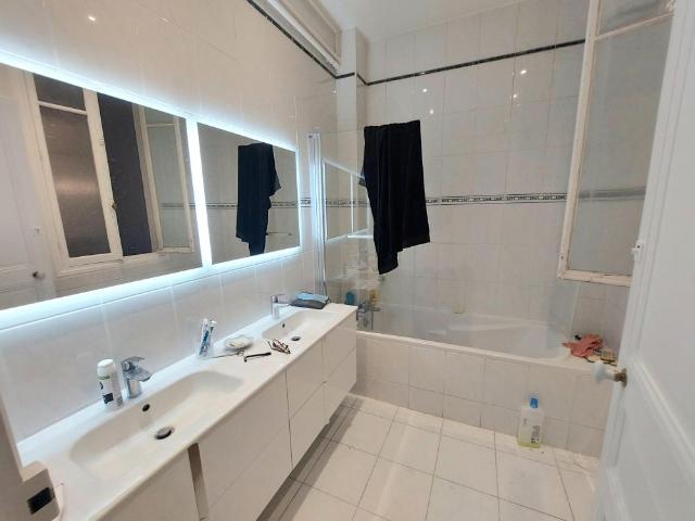 Tout savoir sur cet appartement dans le quartier Courcelles Wagram, à Paris 17ème