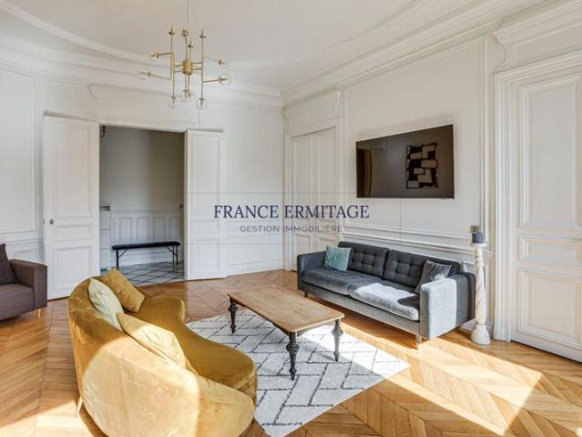 Tout savoir sur cet appartement dans le quartier Courcelles Wagram, à Paris 17ème