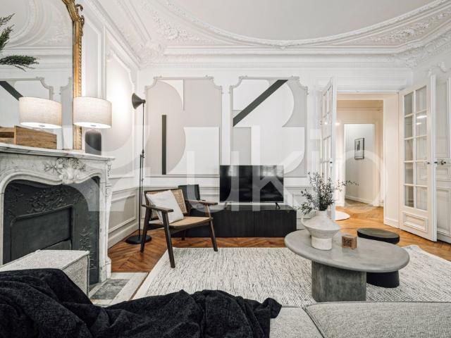 Tout savoir sur cet appartement dans le quartier Courcelles Wagram, à Paris 17ème