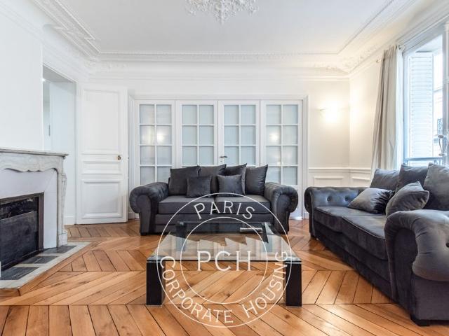 Tout savoir sur cet appartement dans le quartier Courcelles Wagram, à Paris 17ème
