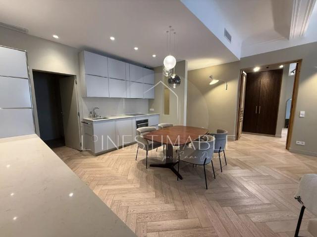 Tout savoir sur cet appartement dans le quartier Comtale Cente Cours Mirabeau, à Aix en Provence